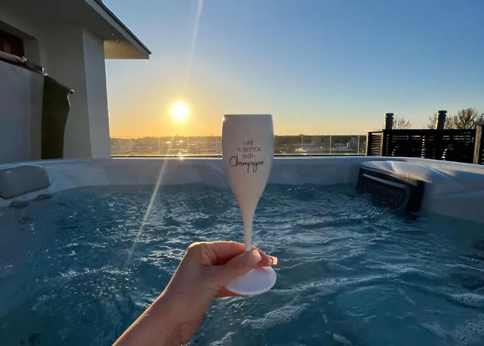 Apartamenty Polanowscy Baltic Marina Residence z mini SPA